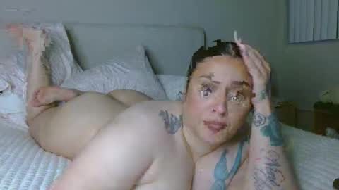 vanitykaine online show from May 13, 12:30 am