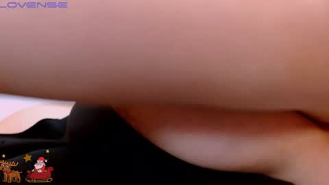 free  follow me online show from December 25, 11:33 am