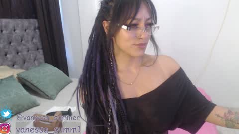 Snapshot of vannesa_summer chatting on January 1, 7:21 pm Vannesa Summer online show from January 1, 7:21 pm