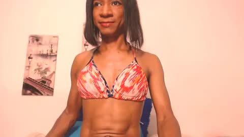 Snapshot of vannesascott chatting on January 19, 12:17 am VANNESA online show from January 19, 12:17 am