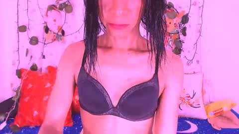 Snapshot of vannesascott chatting on November 30, 7:45 am VANNESA online show from November 30, 7:45 am