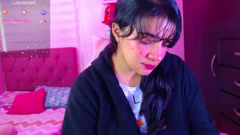 Snapshot of vannessa_shy chatting on January 11, 4:46 pm Vanesa online show from January 11, 4:46 pm