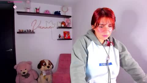 Snapshot of vannessa_shy chatting on May 5, 11:46 pm Vanesa online show from May 5, 11:46 pm