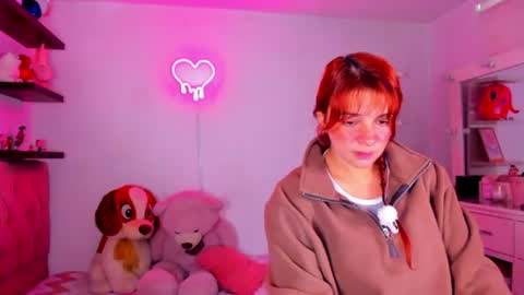 Snapshot of vannessa_shy chatting on July 24, 4:05 pm Vanesa online show from July 24, 4:05 pm