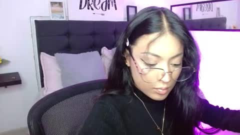 Snapshot of vannesweet_ chatting on September 30, 7:41 pm vane online show from September 30, 7:41 pm