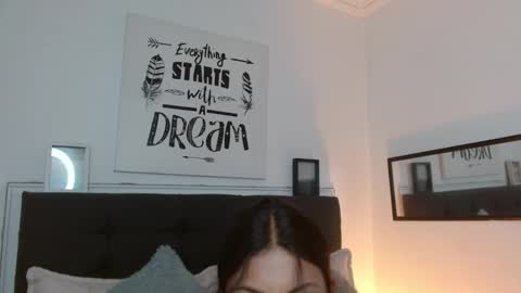 Snapshot of vannesweet_ chatting on October 21, 8:31 pm vane online show from October 21, 8:31 pm