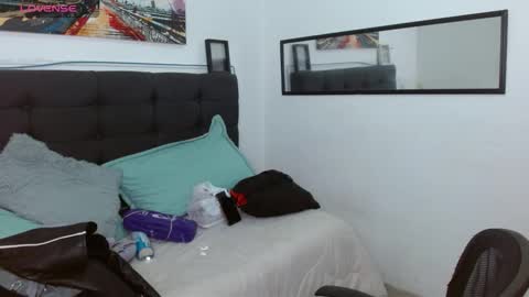 vane online show from November 23, 9:14 pm