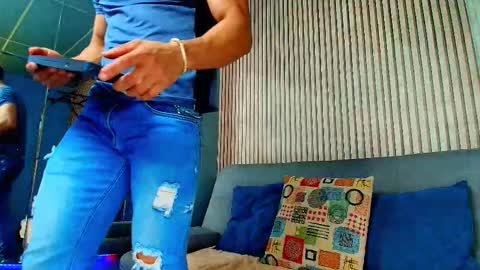 Vans Ross online show from March 2, 7:21 pm