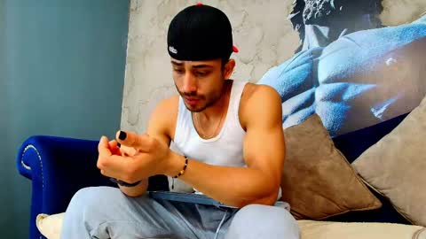 Vans Ross online show from April 21, 1:50 pm