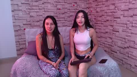 Snapshot of vanse_lust chatting on December 5, 9:50 pm Karuna online show from December 5, 9:50 pm