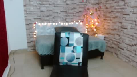 Snapshot of vanse_lust chatting on January 8, 2:25 am Karuna online show from January 8, 2:25 am