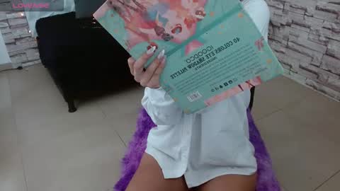 Snapshot of vanse_lust chatting on September 18, 6:21 pm Karuna online show from September 18, 6:21 pm