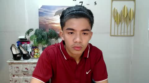 Snapshot of vanxxx2005 chatting on January 16, 3:24 pm vanxxx2005 online show from January 16, 3:24 pm