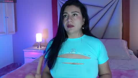 Snapshot of varezza chatting on June 9, 1:12 pm varezza online show from June 9, 1:12 pm
