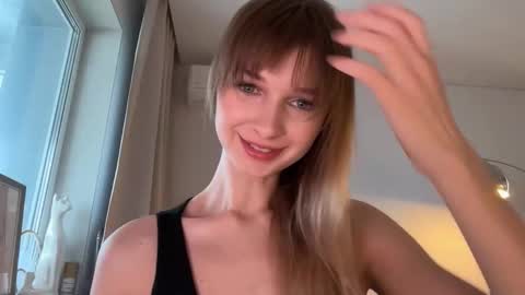 Heeeeey Im Hanna the art of tease  online show from December 5, 5:27 am