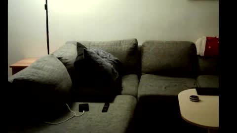 Snapshot of varmland1988 chatting on December 13, 8:04 pm varmland1988 online show from December 13, 8:04 pm