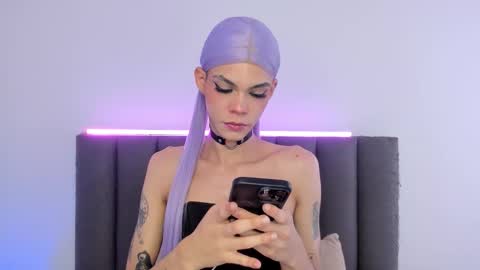  Varya Ferreira - independent model  online show from September 16, 7:59 pm