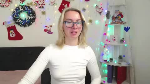 Snapshot of vasilisasii chatting on December 27, 12:34 pm Vasilisa online show from December 27, 12:34 pm