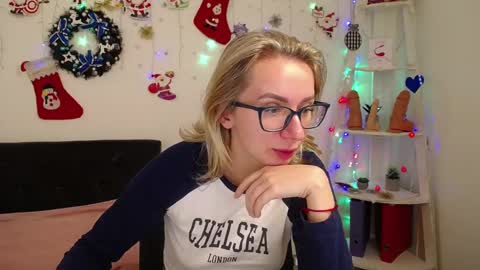Snapshot of vasilisasii chatting on December 31, 9:31 am Vasilisa online show from December 31, 9:31 am
