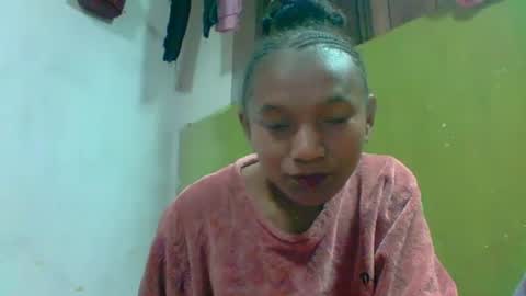 Snapshot of vavitosara chatting on July 9, 9:13 am vavitosara online show from July 9, 9:13 am