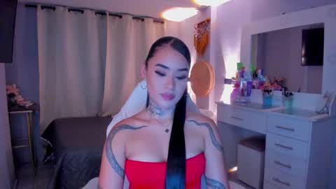 Vayolett Bass online show from February 13, 3:35 am