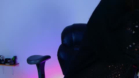 Snapshot of vayolett_dakotta chatting on September 28, 12:49 am Vayolett online show from September 28, 12:49 am