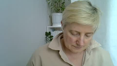 vea_motty online show from April 23, 12:29 pm