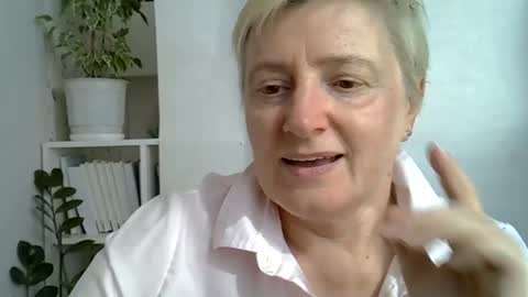 vea_motty online show from April 24, 12:07 pm