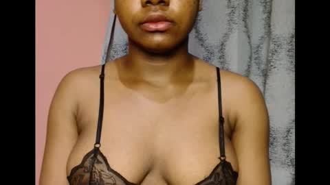 vee62 online show from March 23, 12:47 am