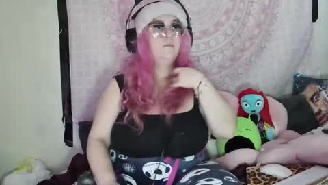 Snapshot of veelehanex3 chatting on December 20, 8:28 am Veronica Lehane online show from December 20, 8:28 am