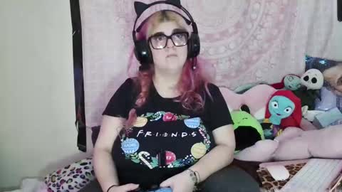 Snapshot of veelehanex3 chatting on December 24, 1:06 pm Veronica Lehane online show from December 24, 1:06 pm