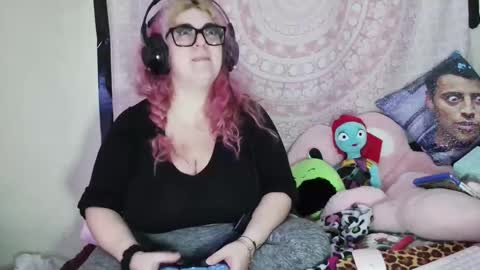 Snapshot of veelehanex3 chatting on December 29, 6:14 am Veronica Lehane online show from December 29, 6:14 am