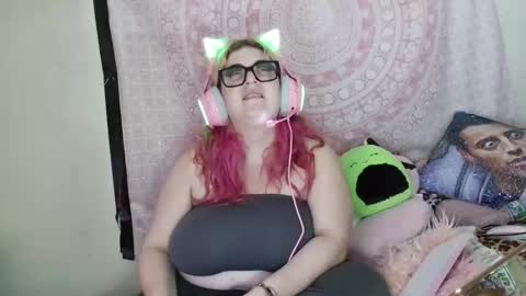 Snapshot of veelehanex3 chatting on February 13, 3:39 am Veronica Lehane online show from February 13, 3:39 am