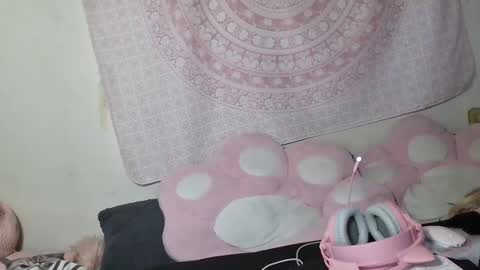 Snapshot of veelehanex3 chatting on October 26, 7:20 pm Veronica Lehane online show from October 26, 7:20 pm