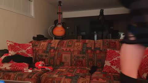 veelucious online show from October 24, 6:32 am