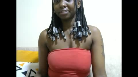 Snapshot of veey_dellah chatting on November 8, 4:56 am veey online show from November 8, 4:56 am