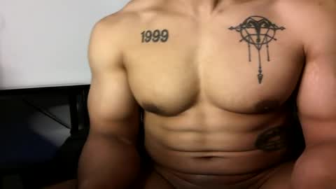 Vegas Love online show from June 18, 9:14 am