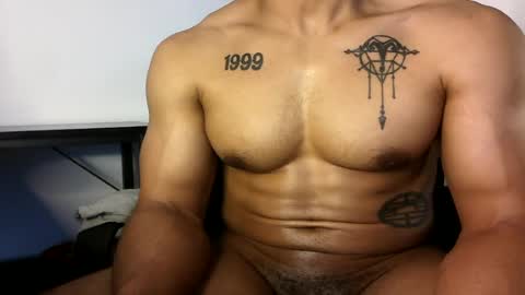 Vegas Love online show from July 3, 10:38 pm