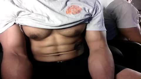 Vegas Love online show from July 24, 8:23 am