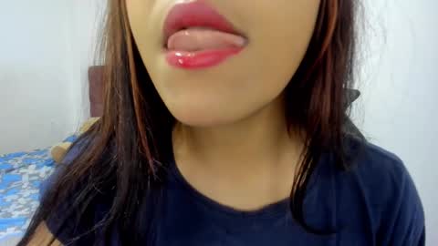 Snapshot of veky_saliva01 chatting on February 26, 10:58 am camila online show from February 26, 10:58 am