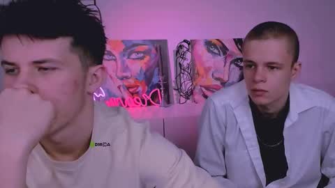 Snapshot of veldi_to chatting on December 3, 12:25 pm veldi_to online show from December 3, 12:25 pm