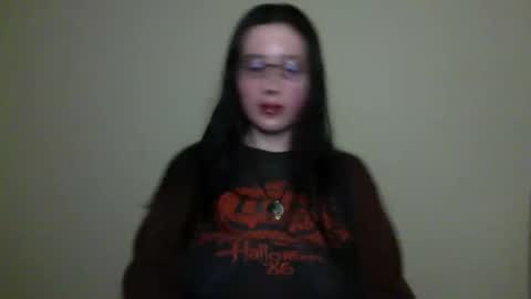velira_ online show from November 20, 4:23 am