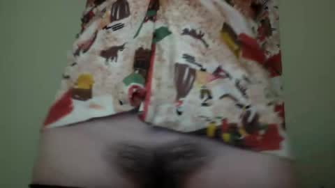 Snapshot of velira_ chatting on April 9, 5:07 am velira_ online show from April 9, 5:07 am