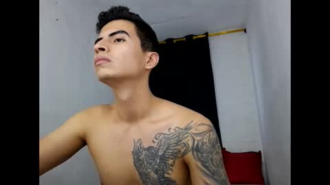 Snapshot of velk_hot1 chatting on January 21, 10:41 pm velk_hot1 online show from January 21, 10:41 pm