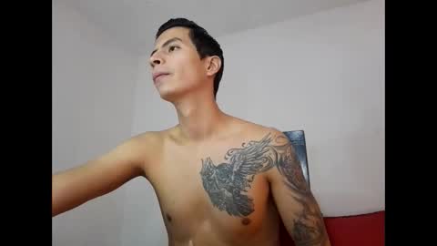 Snapshot of velk_hot1 chatting on February 12, 4:22 pm velk_hot1 online show from February 12, 4:22 pm