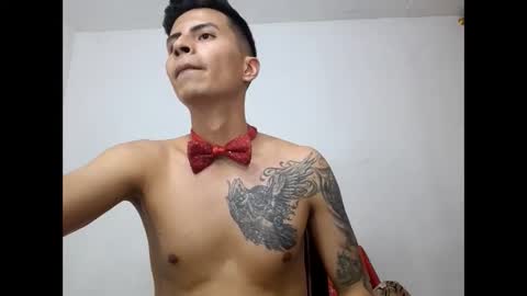 Snapshot of velk_hot1 chatting on February 22, 11:57 pm velk_hot1 online show from February 22, 11:57 pm