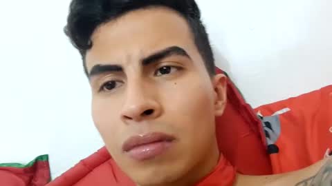 Snapshot of velk_hot1 chatting on March 10, 12:07 am velk_hot1 online show from March 10, 12:07 am