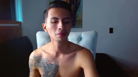 velk_hot1 online show from February 6, 1:47 pm