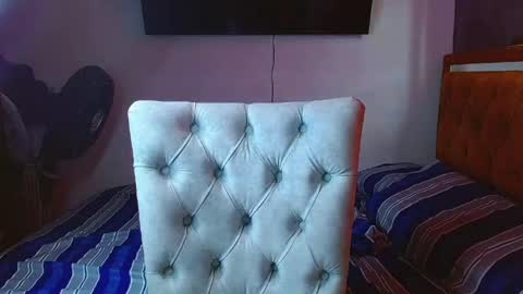 velk_hot1 online show from April 20, 12:52 pm