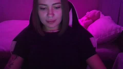 velour_myst online show from July 20, 5:37 pm